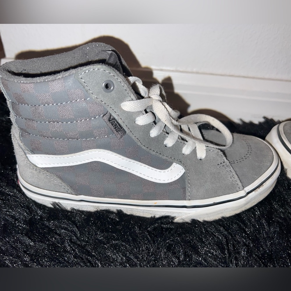 Boys high top Vans sz